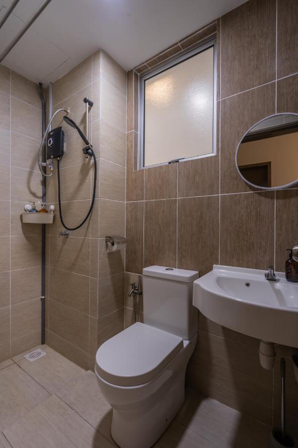 Apartemen Cozy 3-bedroom With Pool 6 Pax - Semarak *